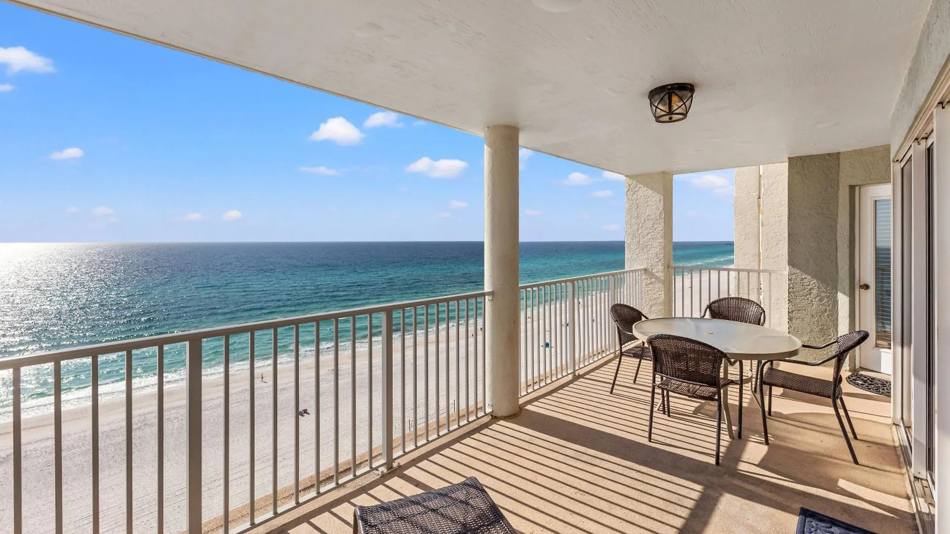 Gulf Front Living Room And Master Suite! Sleeps 8! Panama City Beach 0*,