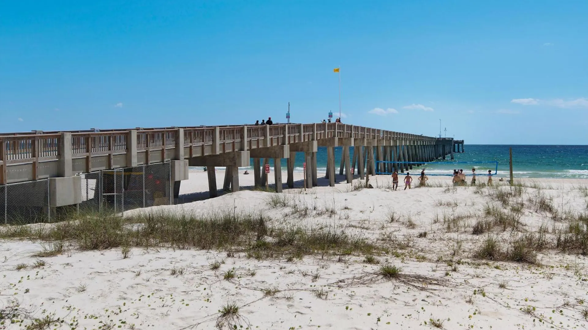 Gulf Front Living Room And Master Suite! Sleeps 8! Panama City Beach