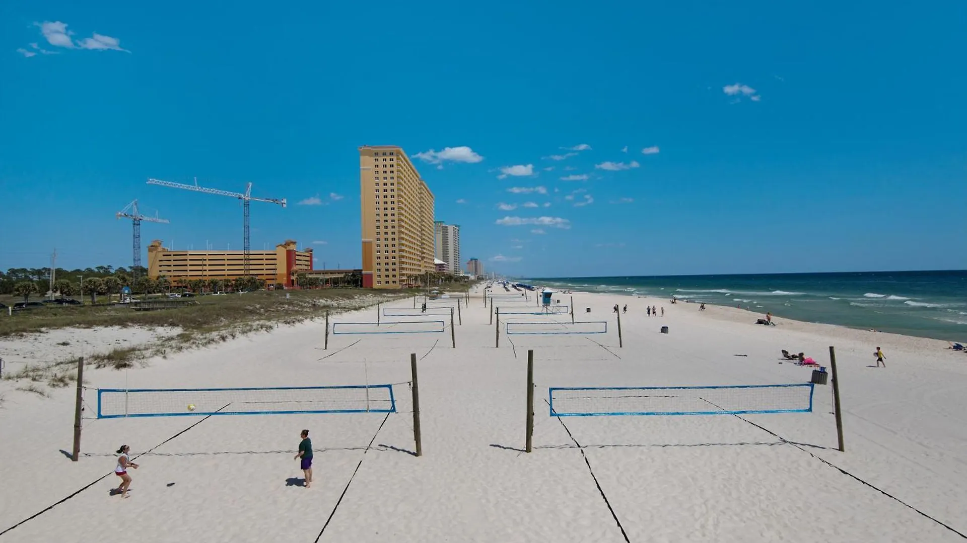 Gulf Front Living Room And Master Suite! Sleeps 8! Panama City Beach